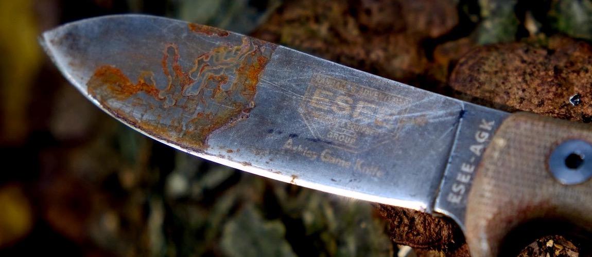 how to remove rust from carbon steel knife